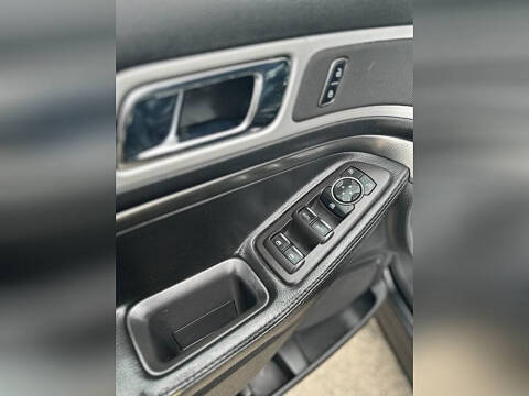 2015 Ford Explorer Sport