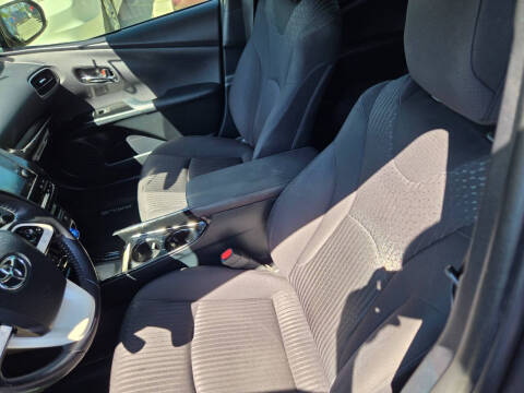 2018 Toyota Prius Three