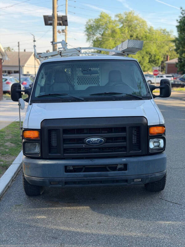 2012 Ford E-Series