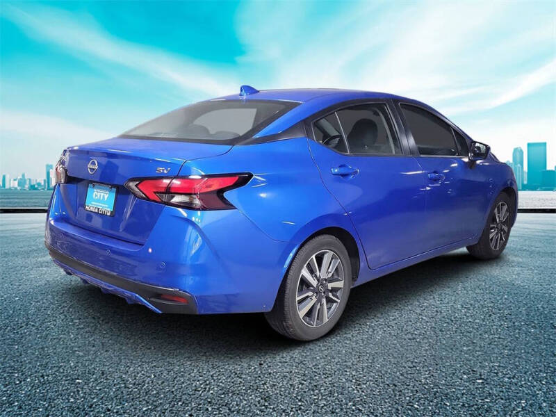 2023 Nissan Versa SV