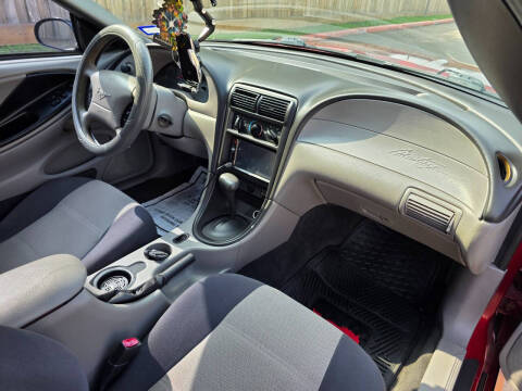 2003 Ford Mustang Premium