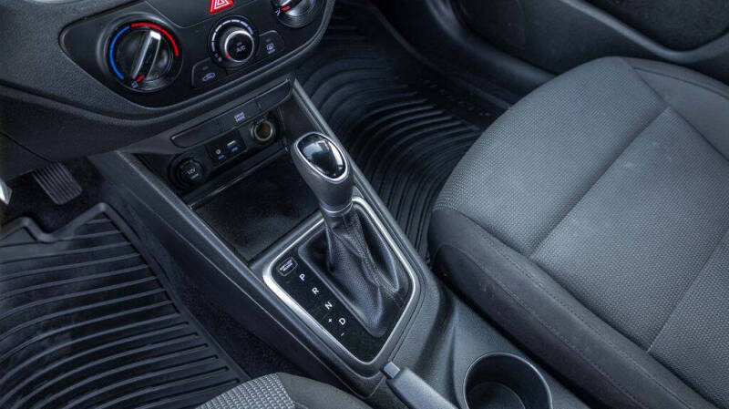 2019 Hyundai Accent SEL