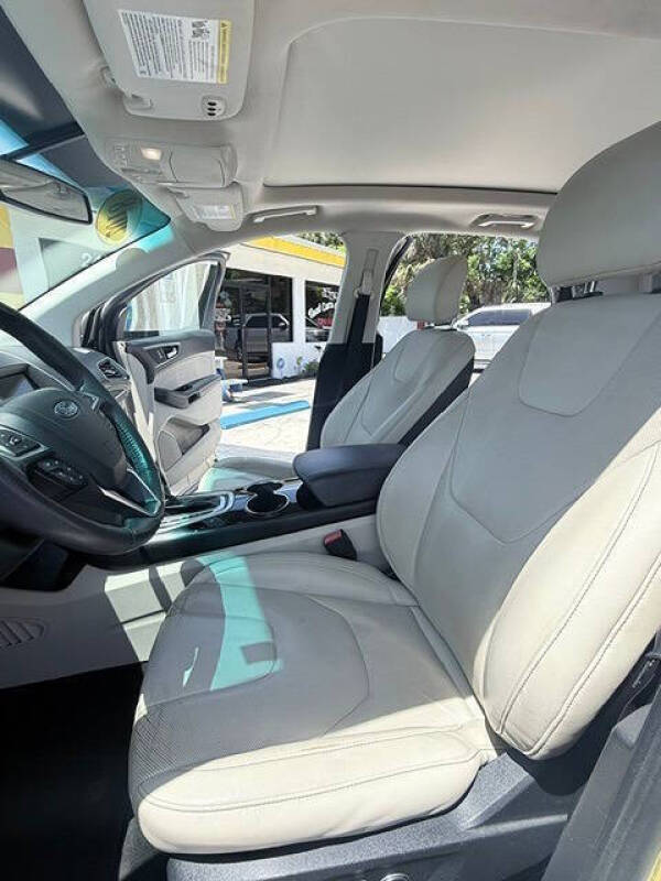 2018 Ford Edge Titanium