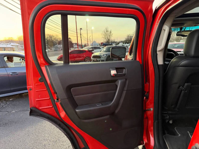 2009 HUMMER H3 Alpha