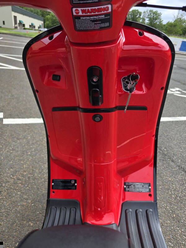 2025 Ice Bear Classic 150cc Scooter