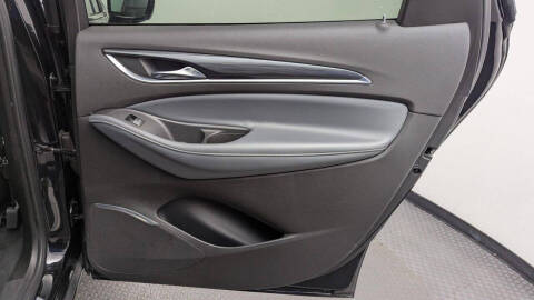 2021 Buick Enclave Essence