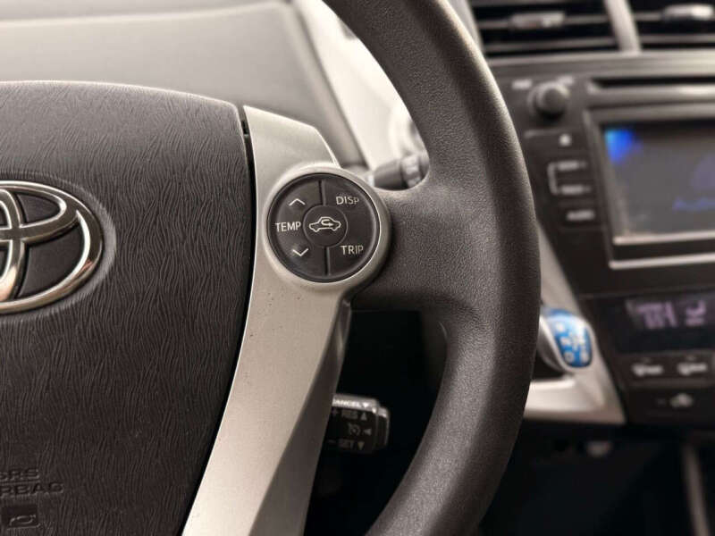 2012 Toyota Prius v Five