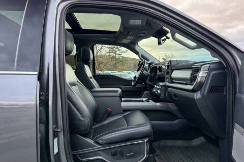 2023 Ford F-450 Super Duty Lariat