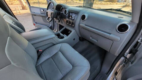 2004 Ford Expedition XLT