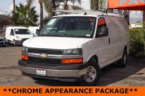 2022 Chevrolet Express 2500