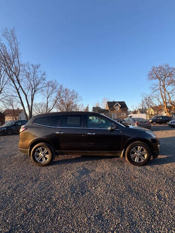 2017 Chevrolet Traverse LT