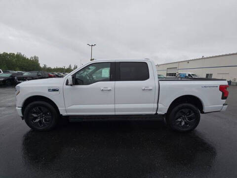2025 Ford F-150 Lightning Lariat