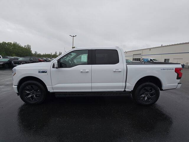 2025 Ford F-150 Lightning Lariat