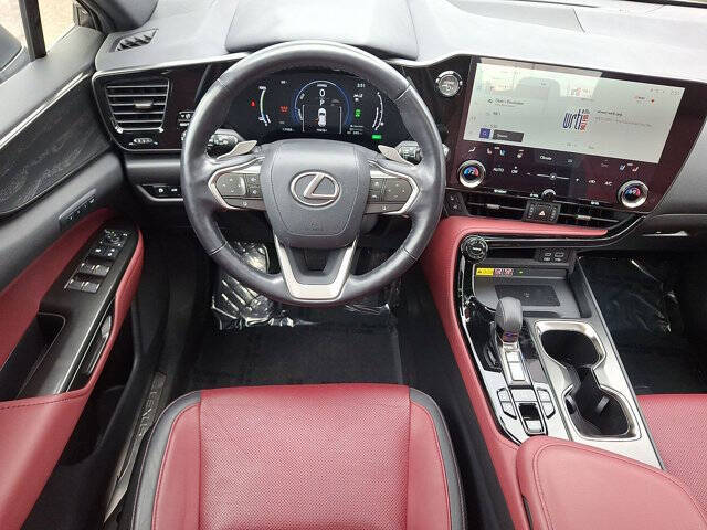 2022 Lexus NX 450h+
