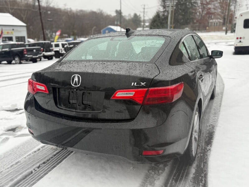 2015 Acura ILX 2.0L w/Tech