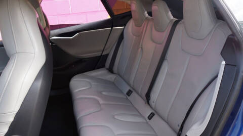 2016 Tesla Model S 90D