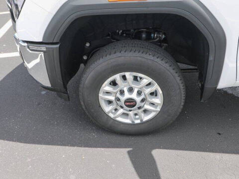 2025 GMC Sierra 2500HD Pro