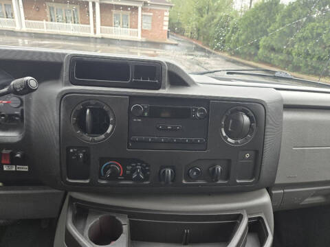 2013 Ford E-Series E-250