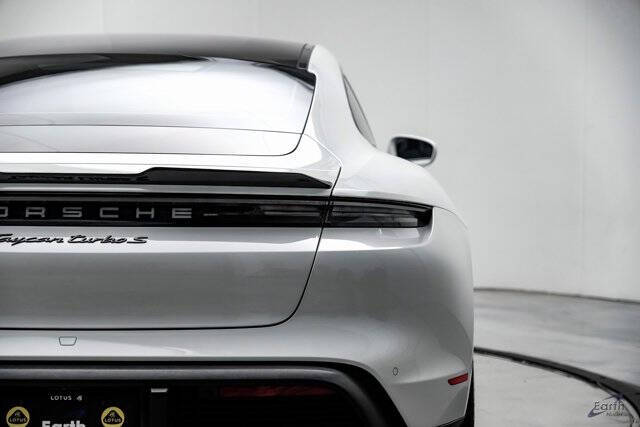 2020 Porsche Taycan
