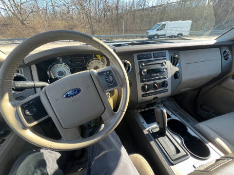 2013 Ford Expedition XLT