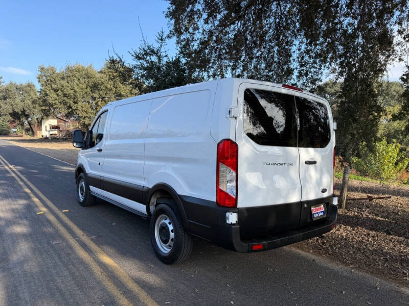 2021 Ford Transit 250