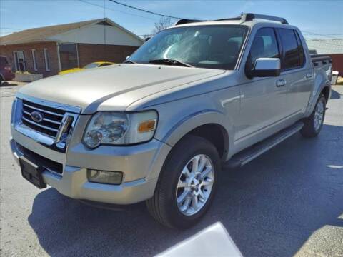 2007 Ford Explorer Sport Trac for sale at Ernie Cook and Son Motors in Shelbyville TN