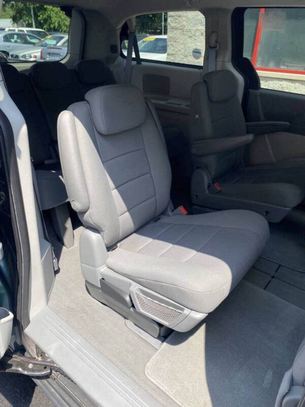 2009 Dodge Grand Caravan SE
