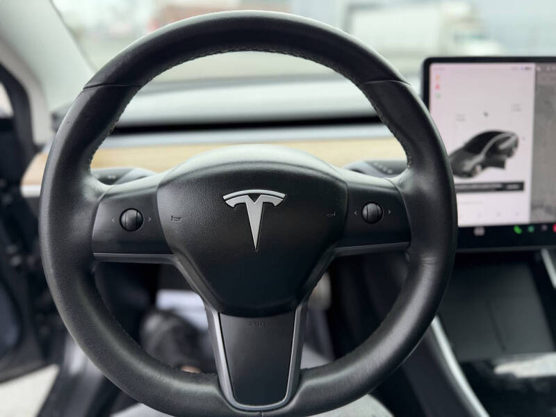 2019 Tesla Model 3 Performance