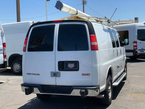2017 GMC Savana 2500
