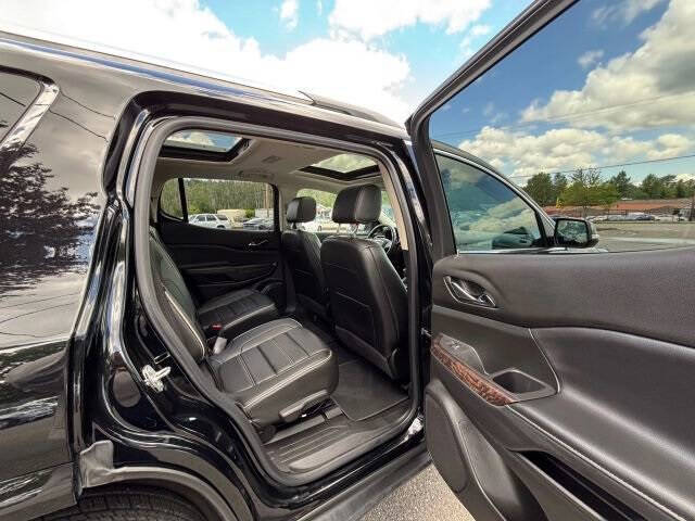 2021 GMC Acadia Denali