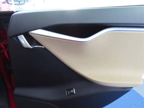 2013 Tesla Model S Performance