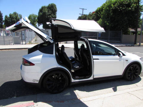 2016 Tesla Model X 90D