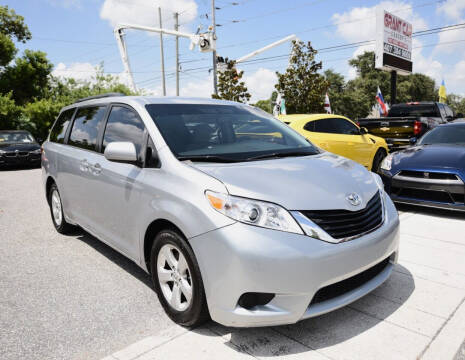 2015 Toyota Sienna for sale at Grant Car Concepts in Orlando FL