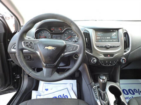 2017 Chevrolet Cruze LT Auto
