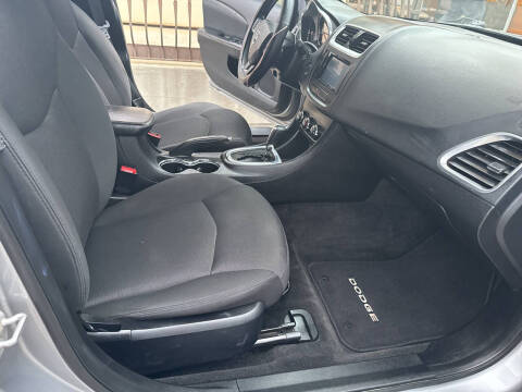 2013 Dodge Avenger SE