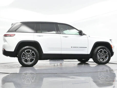2022 Jeep Grand Cherokee Trailhawk 4xe