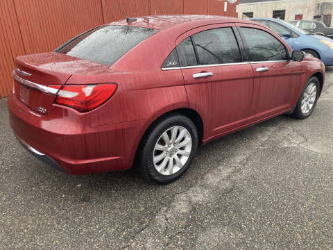 2014 Chrysler 200 Limited