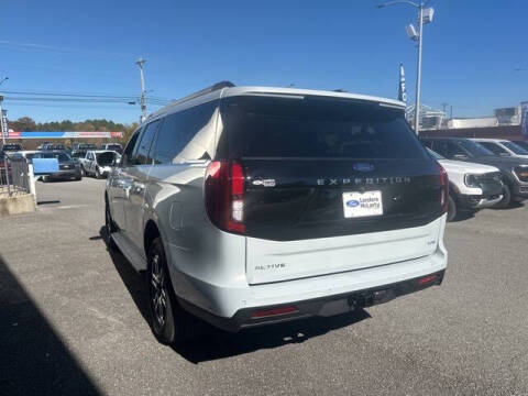 2025 Ford Expedition MAX Active