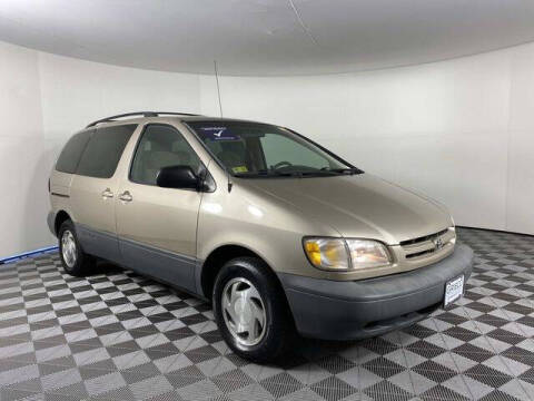 2000 Toyota Sienna