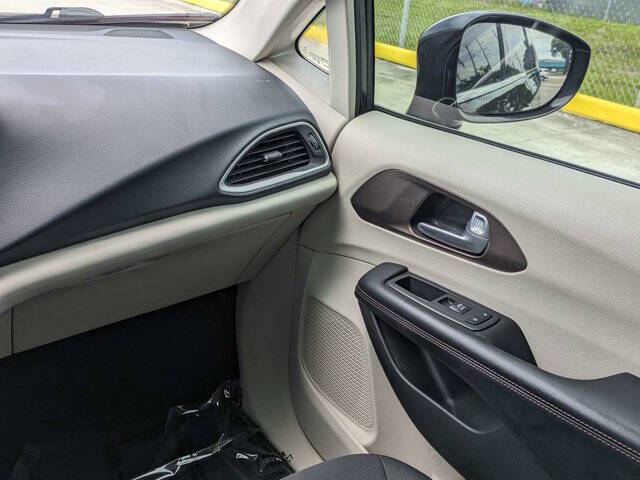 2019 Chrysler Pacifica Touring Plus