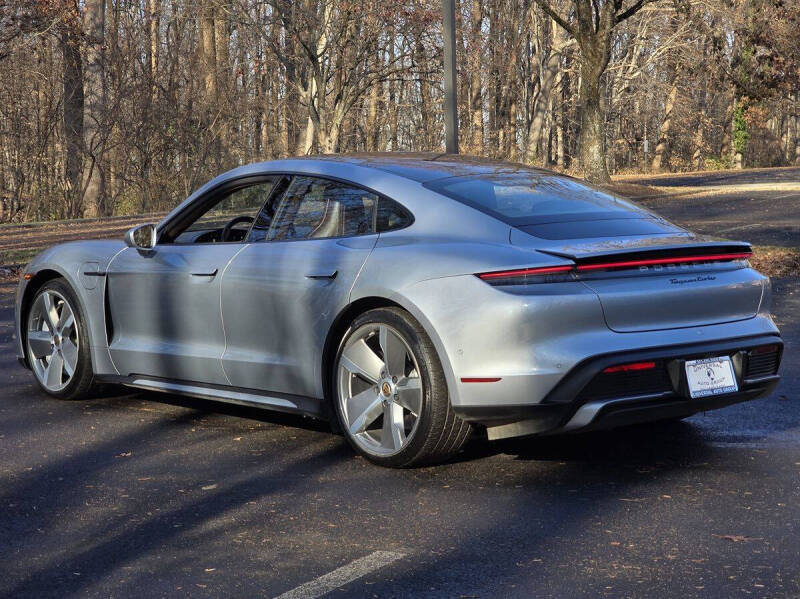 2020 Porsche Taycan Turbo