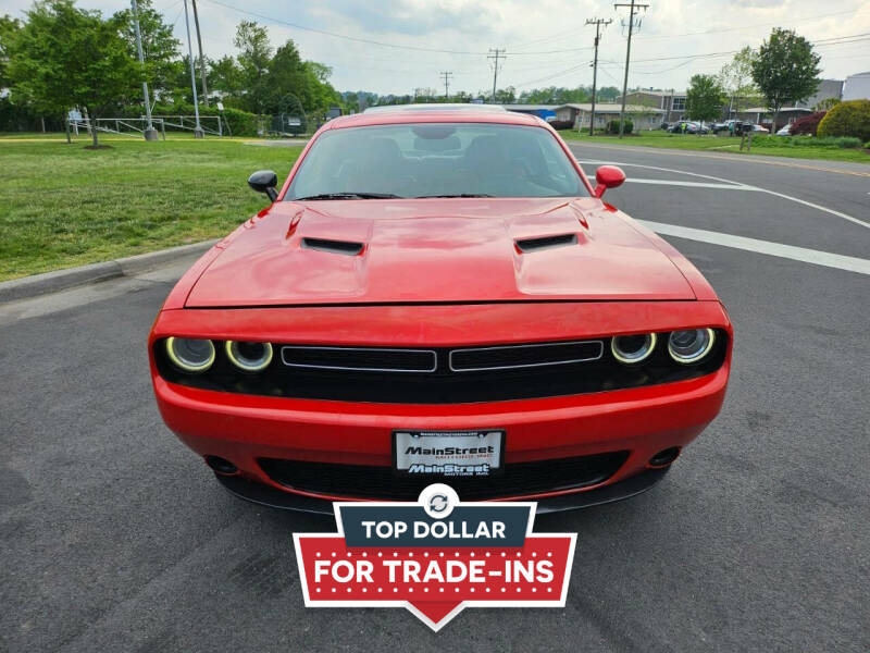 2015 Dodge Challenger SXT