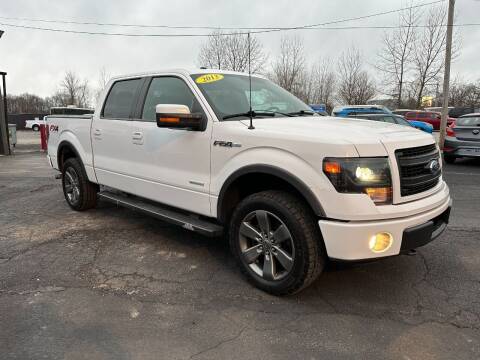 2013 Ford F-150 for sale at VILLAGE AUTO MART LLC in Portage IN