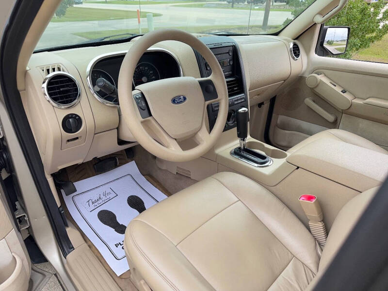 2006 Ford Explorer XLS