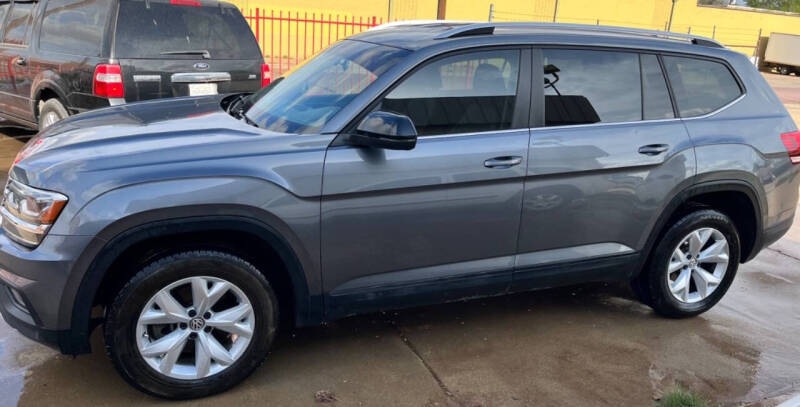 2018 Volkswagen Atlas SE's photo