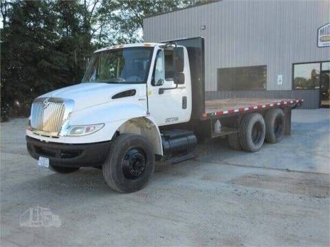 2011 International DuraStar 4400 for sale at Vehicle Network - Mid-Atlantic Power and Equipment in Dunn NC