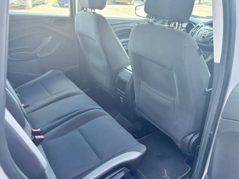 2015 Ford Escape S