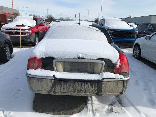2011 Lincoln Town Car