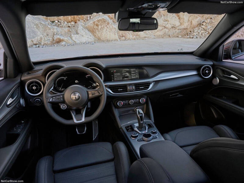 2026 Alfa Romeo Stelvio