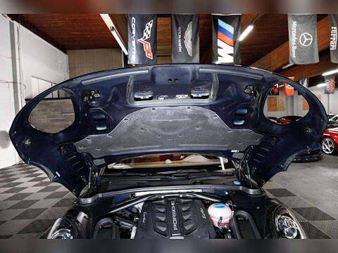 2015 Porsche Macan S